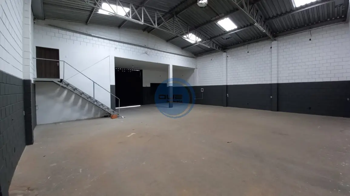Armazém / Galpão para alugar, 250m2 em Jardim Regente, Indaiatuba - SP - imagem 1 Foto 1 de Armazém / Galpão para alugar, 250m2 em Jardim Regente, Indaiatuba - SP