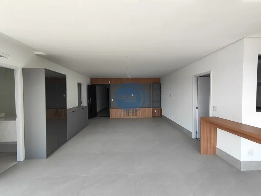 Apartamento com 3 quartos à venda, 155m2 em Vila Castelo Branco, Indaiatuba - SP - imagem 1 Foto 1 de Apartamento com 3 quartos à venda, 155m2 em Vila Castelo Branco, Indaiatuba - SP