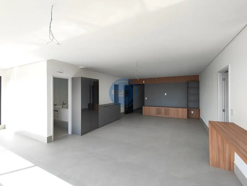 Apartamento com 3 quartos à venda, 155m2 em Vila Castelo Branco, Indaiatuba - SP - imagem 2 Foto 2 de Apartamento com 3 quartos à venda, 155m2 em Vila Castelo Branco, Indaiatuba - SP