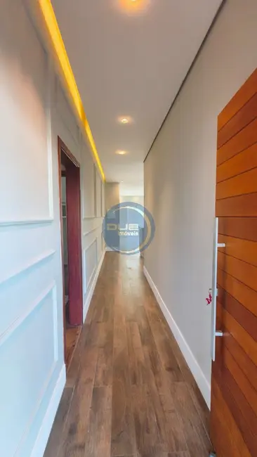 Foto 4 de Casa com 4 quartos para alugar, 193m2 em Jardim Portal dos Ipês, Indaiatuba - SP
