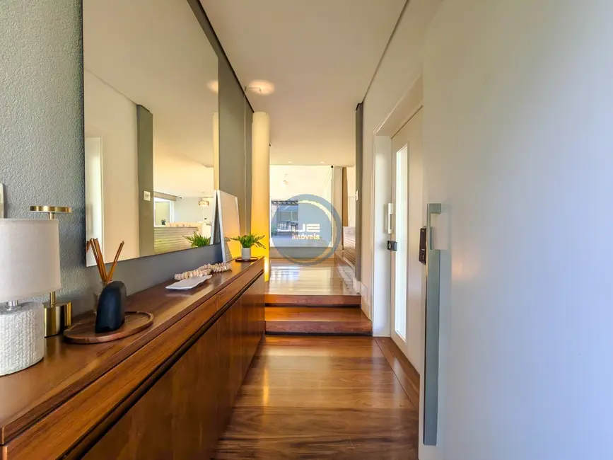 Casa de Condomínio com 4 quartos à venda, 405m2 em Indaiatuba - SP - imagem 4 Foto 4 de Casa de Condomínio com 4 quartos à venda, 405m2 em Indaiatuba - SP