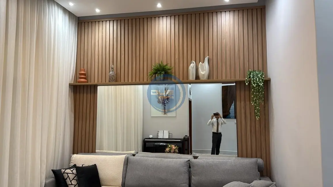 Casa com 3 quartos à venda, 187m2 em Jardim Esplanada II, Indaiatuba - SP - imagem 4 Foto 4 de Casa com 3 quartos à venda, 187m2 em Jardim Esplanada II, Indaiatuba - SP