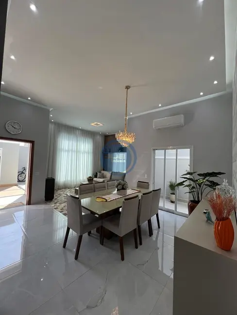 Casa com 3 quartos à venda, 187m2 em Jardim Esplanada II, Indaiatuba - SP - imagem 6 Foto 6 de Casa com 3 quartos à venda, 187m2 em Jardim Esplanada II, Indaiatuba - SP