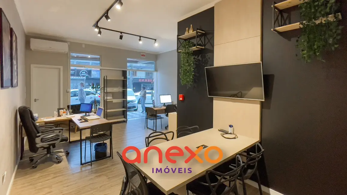 Sala Comercial com 1 quarto à venda, 67m2 em Vila Nova, Blumenau - SC - imagem 3 Foto 3 de Sala Comercial com 1 quarto à venda, 67m2 em Vila Nova, Blumenau - SC