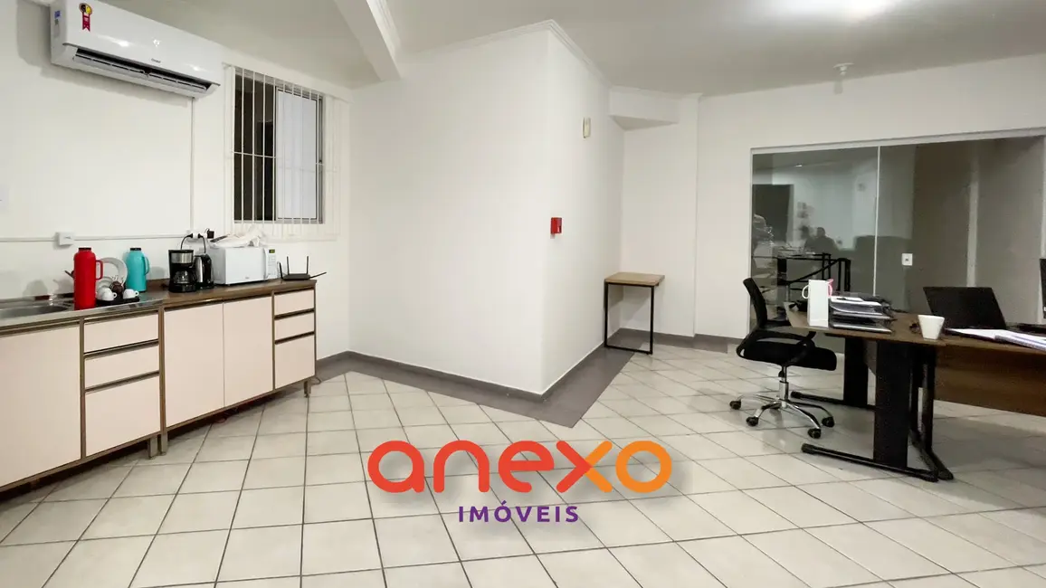 Sala Comercial com 1 quarto à venda, 67m2 em Vila Nova, Blumenau - SC - imagem 8 Foto 8 de Sala Comercial com 1 quarto à venda, 67m2 em Vila Nova, Blumenau - SC