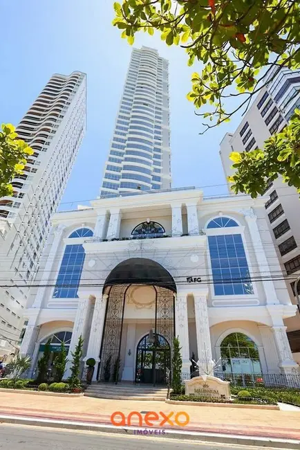 Apartamento com 4 quartos à venda, 316m2 em Centro, Balneario Camboriu - SC - imagem 5 Foto 5 de Apartamento com 4 quartos à venda, 316m2 em Centro, Balneario Camboriu - SC