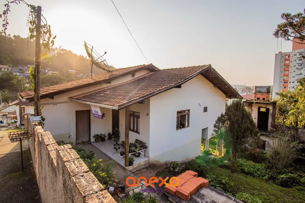 Chácara com 2 quartos à venda, 800m2 em Escola Agrícola, Blumenau - SC - imagem 9 Foto 9 de Chácara com 2 quartos à venda, 800m2 em Escola Agrícola, Blumenau - SC