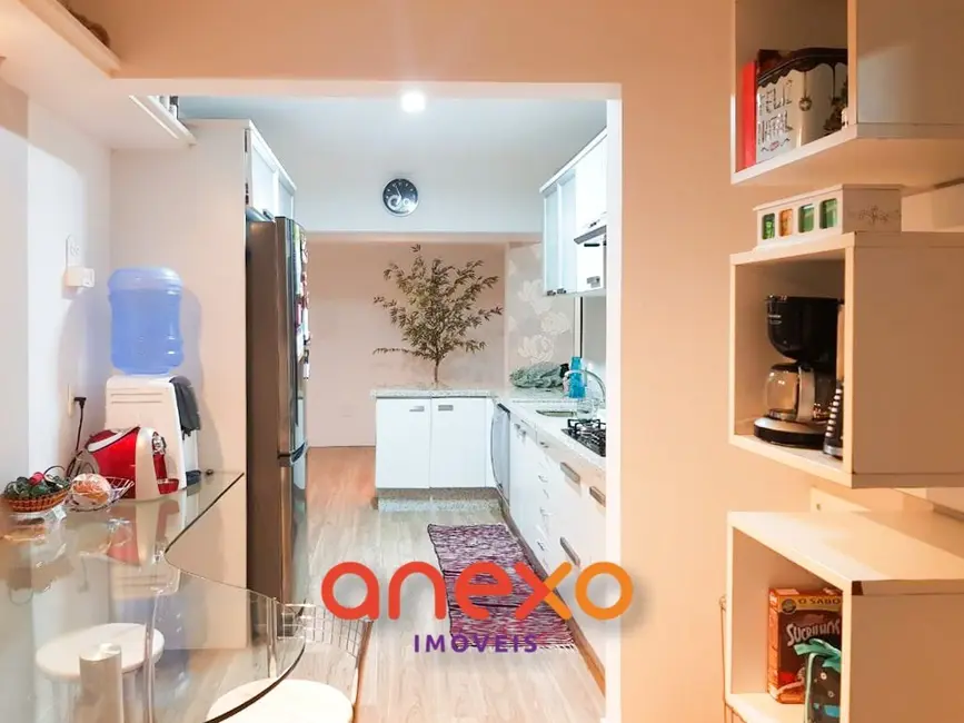 Apartamento com 3 quartos à venda, 240m2 em Vila Formosa, Blumenau - SC - imagem 8 Foto 8 de Apartamento com 3 quartos à venda, 240m2 em Vila Formosa, Blumenau - SC
