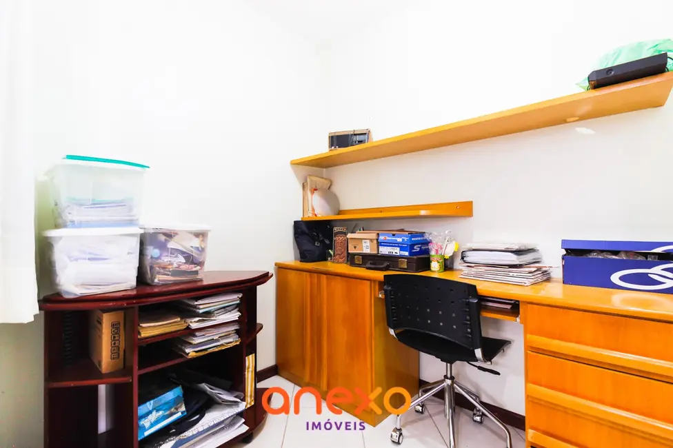 Apartamento com 3 quartos à venda, 322m2 em Victor Konder, Blumenau - SC - imagem 4 Foto 4 de Apartamento com 3 quartos à venda, 322m2 em Victor Konder, Blumenau - SC