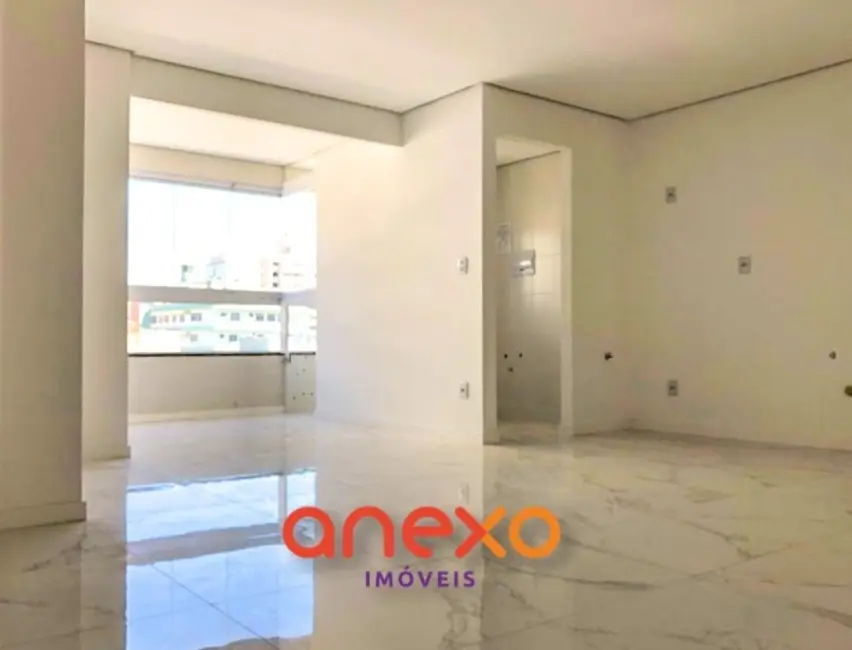 Foto 2 de Apartamento com 3 quartos à venda, 83m2 em Vila Nova, Blumenau - SC