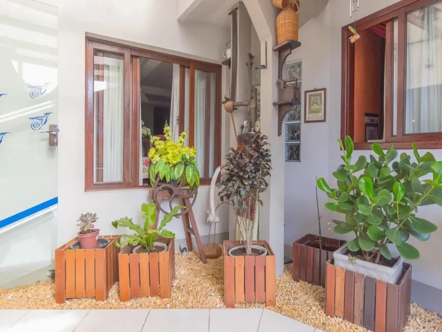 Casa com 6 quartos à venda, 400m2 em Água Verde, Blumenau - SC - imagem 5 Foto 5 de Casa com 6 quartos à venda, 400m2 em Água Verde, Blumenau - SC