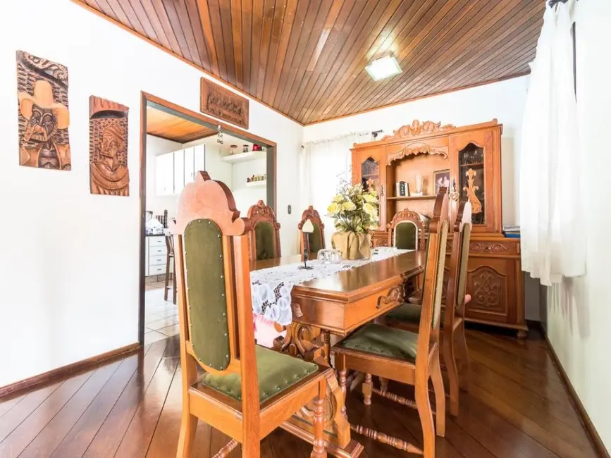 Casa com 3 quartos à venda, 390m2 em Água Verde, Blumenau - SC - imagem 8 Foto 8 de Casa com 3 quartos à venda, 390m2 em Água Verde, Blumenau - SC