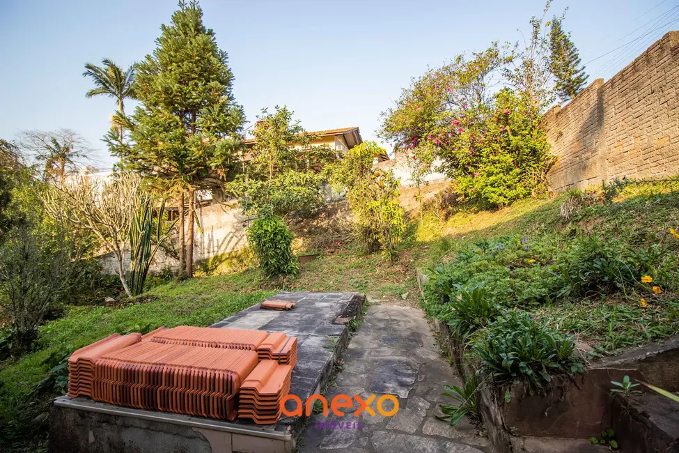 Casa com 2 quartos à venda, 800m2 em Escola Agrícola, Blumenau - SC - imagem 3 Foto 3 de Casa com 2 quartos à venda, 800m2 em Escola Agrícola, Blumenau - SC