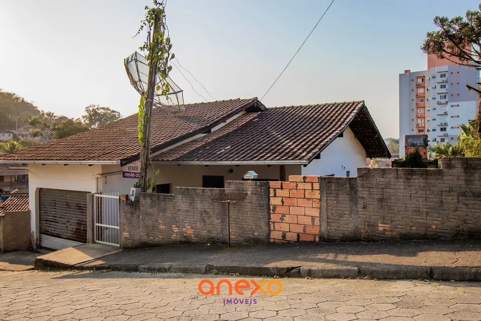 Casa com 2 quartos à venda, 800m2 em Escola Agrícola, Blumenau - SC - imagem 6 Foto 6 de Casa com 2 quartos à venda, 800m2 em Escola Agrícola, Blumenau - SC