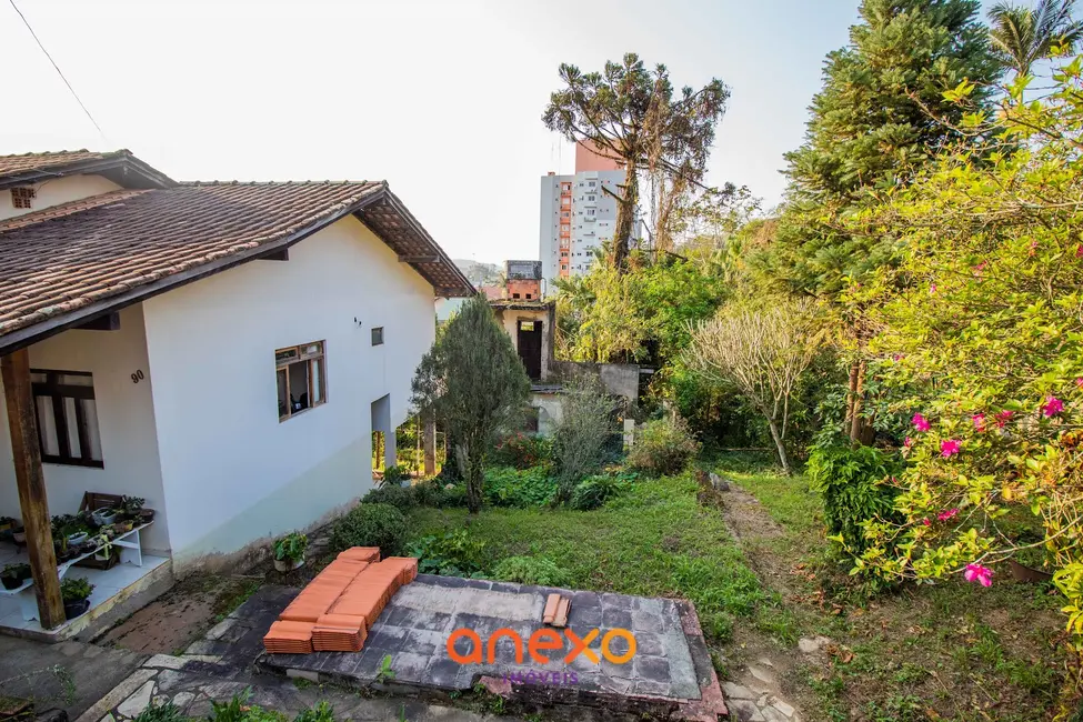 Casa com 2 quartos à venda, 800m2 em Escola Agrícola, Blumenau - SC - imagem 8 Foto 8 de Casa com 2 quartos à venda, 800m2 em Escola Agrícola, Blumenau - SC