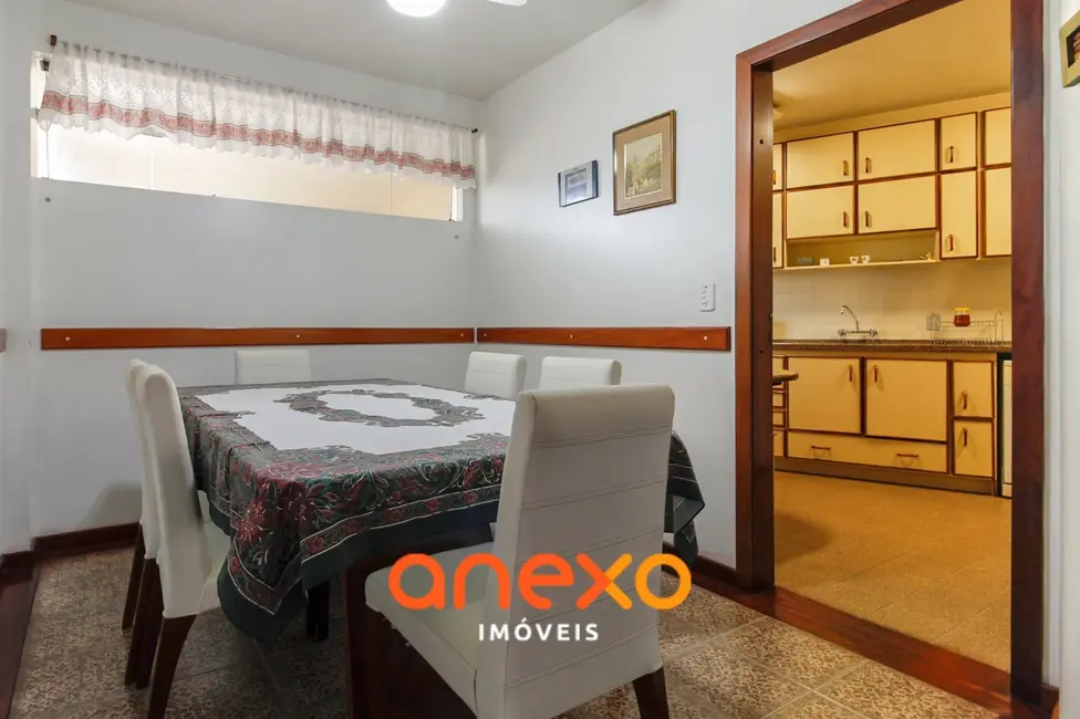 Apartamento com 6 quartos à venda, 400m2 em Ponta Aguda, Blumenau - SC - imagem 6 Foto 6 de Apartamento com 6 quartos à venda, 400m2 em Ponta Aguda, Blumenau - SC