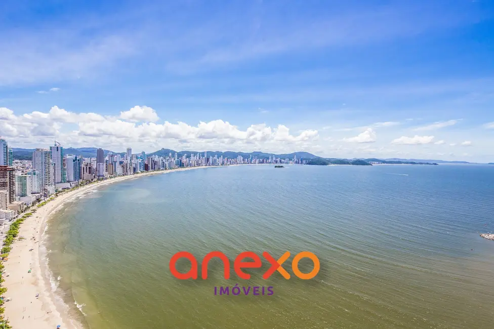 Apartamento com 4 quartos à venda, 238m2 em Balneario Camboriu - SC - imagem 3 Foto 3 de Apartamento com 4 quartos à venda, 238m2 em Balneario Camboriu - SC