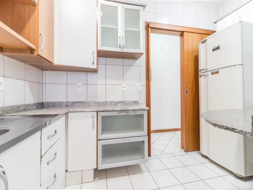 Apartamento com 2 quartos à venda, 74m2 em Vila Nova, Blumenau - SC - imagem 3 Foto 3 de Apartamento com 2 quartos à venda, 74m2 em Vila Nova, Blumenau - SC