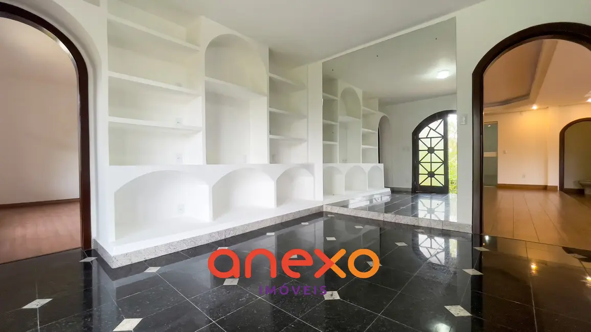 Casa com 5 quartos à venda, 793m2 em Vila Nova, Blumenau - SC - imagem 6 Foto 6 de Casa com 5 quartos à venda, 793m2 em Vila Nova, Blumenau - SC