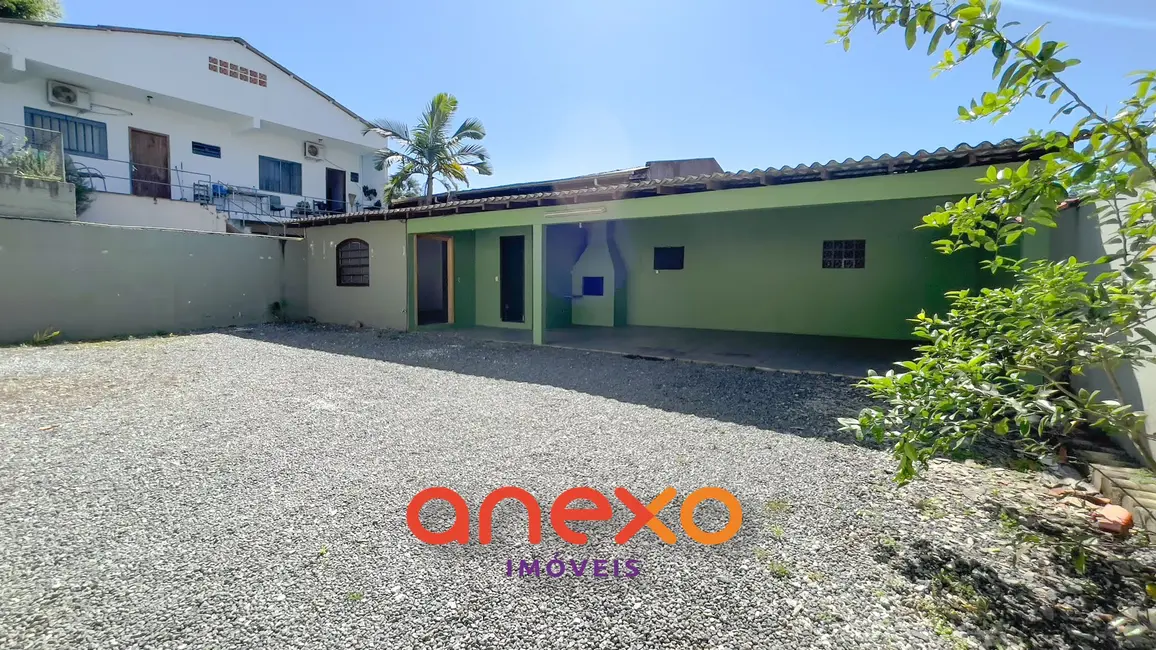 Casa com 5 quartos à venda, 390m2 em Água Verde, Blumenau - SC - imagem 3 Foto 3 de Casa com 5 quartos à venda, 390m2 em Água Verde, Blumenau - SC