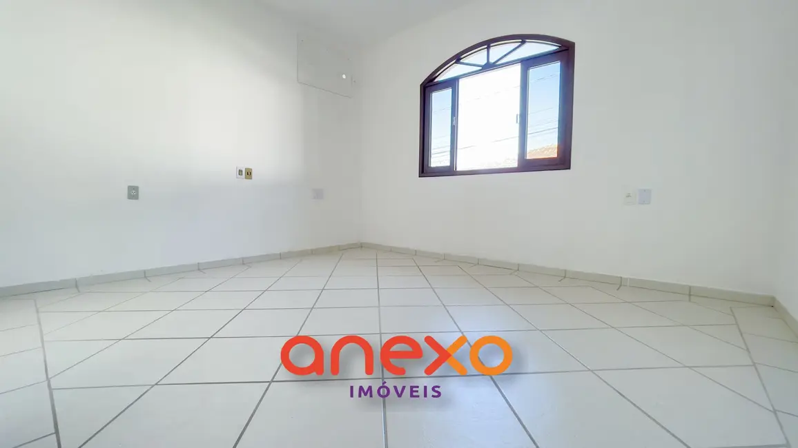 Casa com 5 quartos à venda, 390m2 em Água Verde, Blumenau - SC - imagem 7 Foto 7 de Casa com 5 quartos à venda, 390m2 em Água Verde, Blumenau - SC