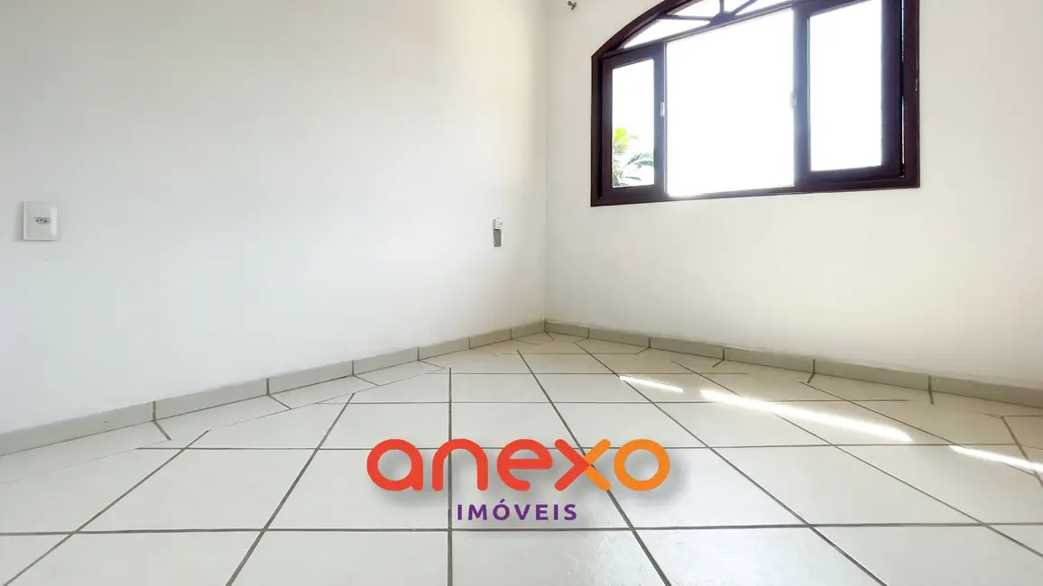 Casa com 5 quartos à venda, 390m2 em Água Verde, Blumenau - SC - imagem 9 Foto 9 de Casa com 5 quartos à venda, 390m2 em Água Verde, Blumenau - SC
