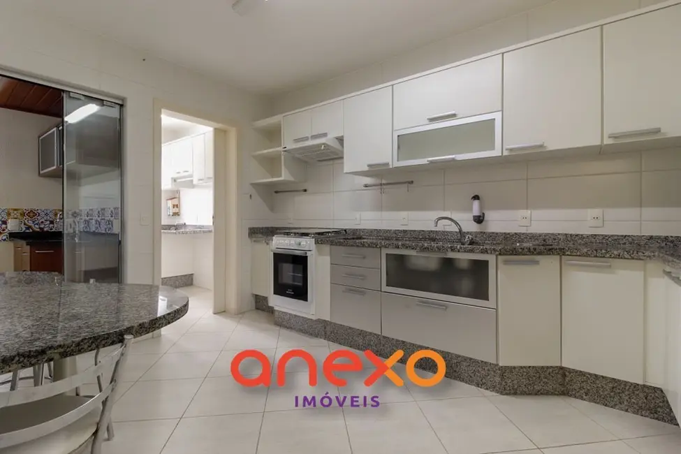 Apartamento com 3 quartos à venda, 117m2 em Velha, Blumenau - SC - imagem 2 Foto 2 de Apartamento com 3 quartos à venda, 117m2 em Velha, Blumenau - SC