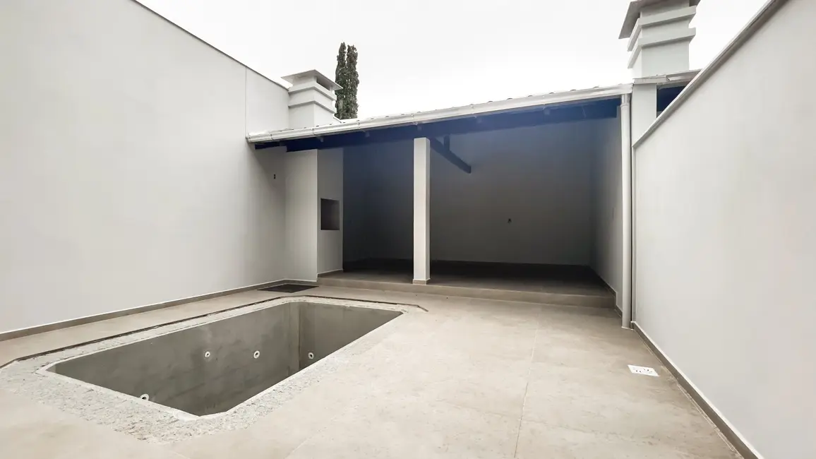 Casa com 3 quartos à venda, 145m2 em Velha, Blumenau - SC - imagem 4 Foto 4 de Casa com 3 quartos à venda, 145m2 em Velha, Blumenau - SC