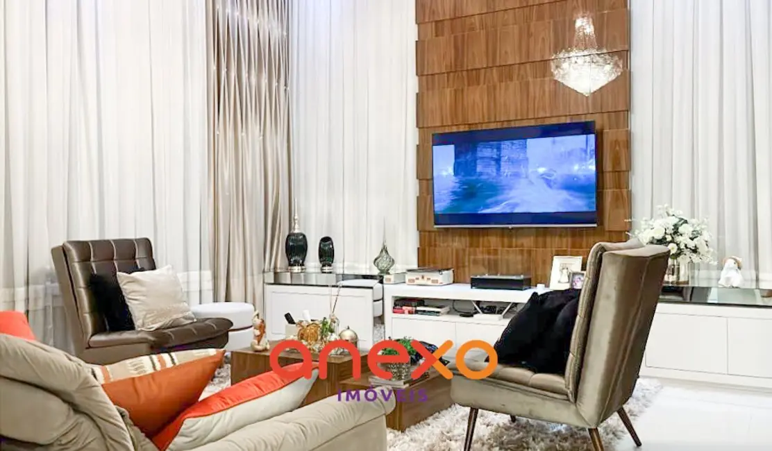 Casa com 3 quartos à venda, 262m2 em Itoupava Central, Blumenau - SC - imagem 8 Foto 8 de Casa com 3 quartos à venda, 262m2 em Itoupava Central, Blumenau - SC