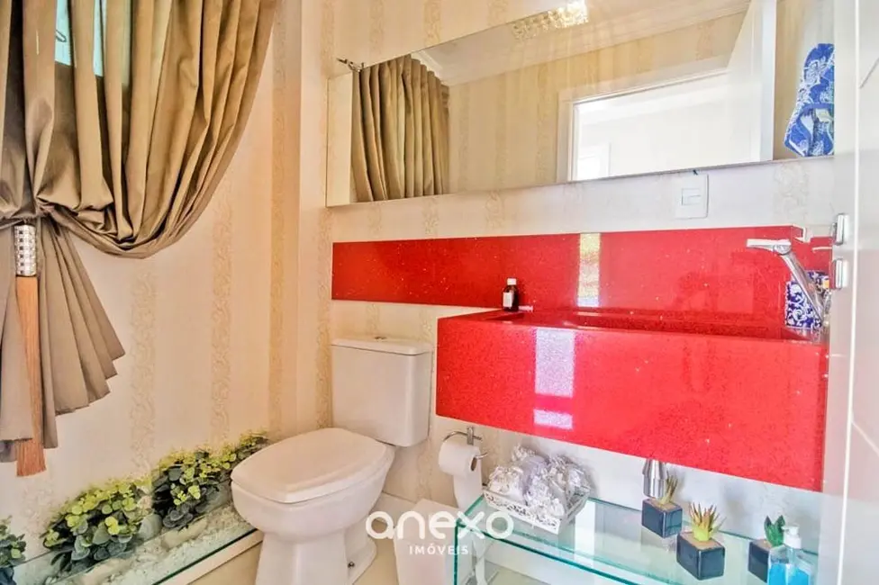 Casa com 3 quartos à venda, 375m2 em Itoupava Central, Blumenau - SC - imagem 9 Foto 9 de Casa com 3 quartos à venda, 375m2 em Itoupava Central, Blumenau - SC
