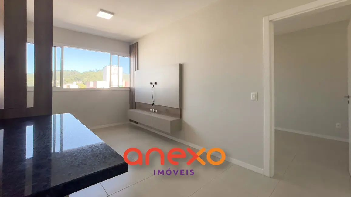 Apartamento com 1 quarto para alugar, 47m2 em Velha, Blumenau - SC - imagem 2 Foto 2 de Apartamento com 1 quarto para alugar, 47m2 em Velha, Blumenau - SC
