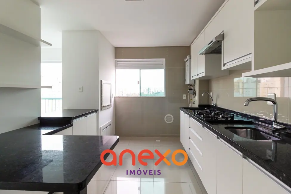 Foto 2 de Apartamento com 1 quarto para alugar, 40m2 em Vila Nova, Blumenau - SC