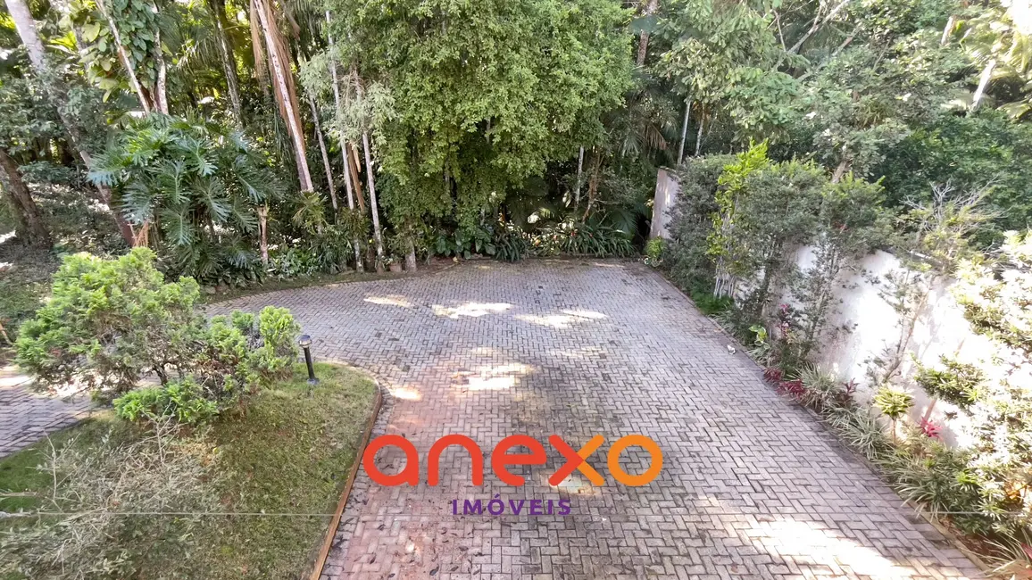 Casa com 4 quartos à venda, 674m2 em Testo Salto, Blumenau - SC - imagem 3 Foto 3 de Casa com 4 quartos à venda, 674m2 em Testo Salto, Blumenau - SC