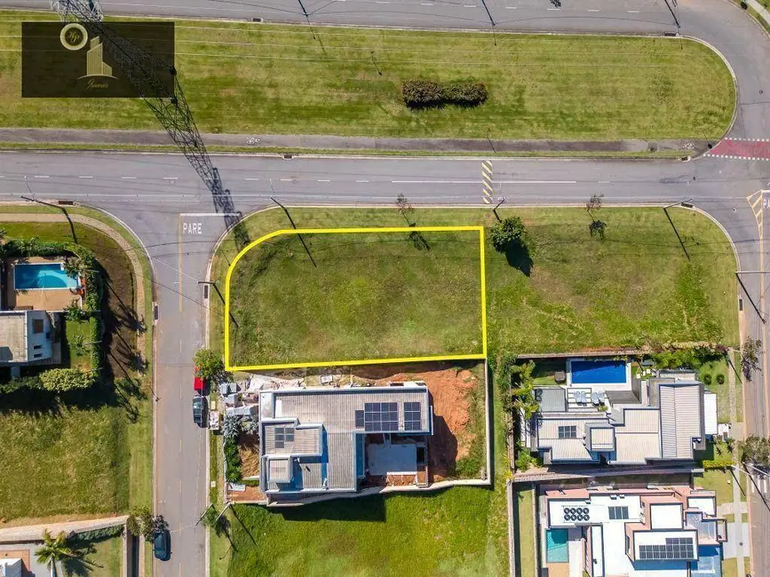 Foto 1 de Terreno / Lote à venda, 862m2 em Monte Alegre, Vinhedo - SP