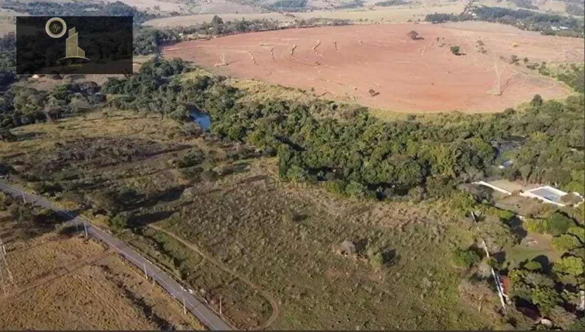 Foto 2 de Sala Comercial à venda, 230000m2 em Parque São Quirino, Campinas - SP