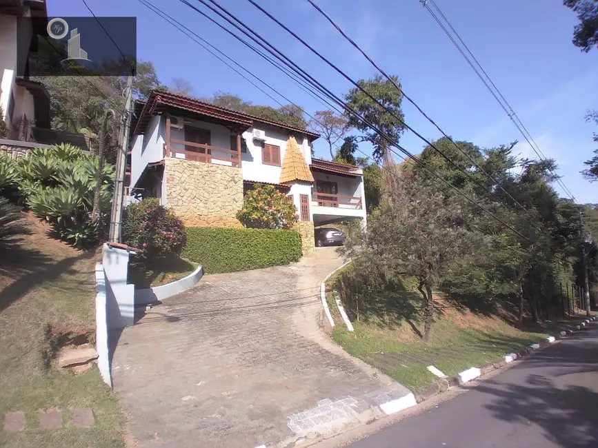 Foto 2 de Casa de Condomínio com 3 quartos à venda, 800m2 em Valinhos - SP
