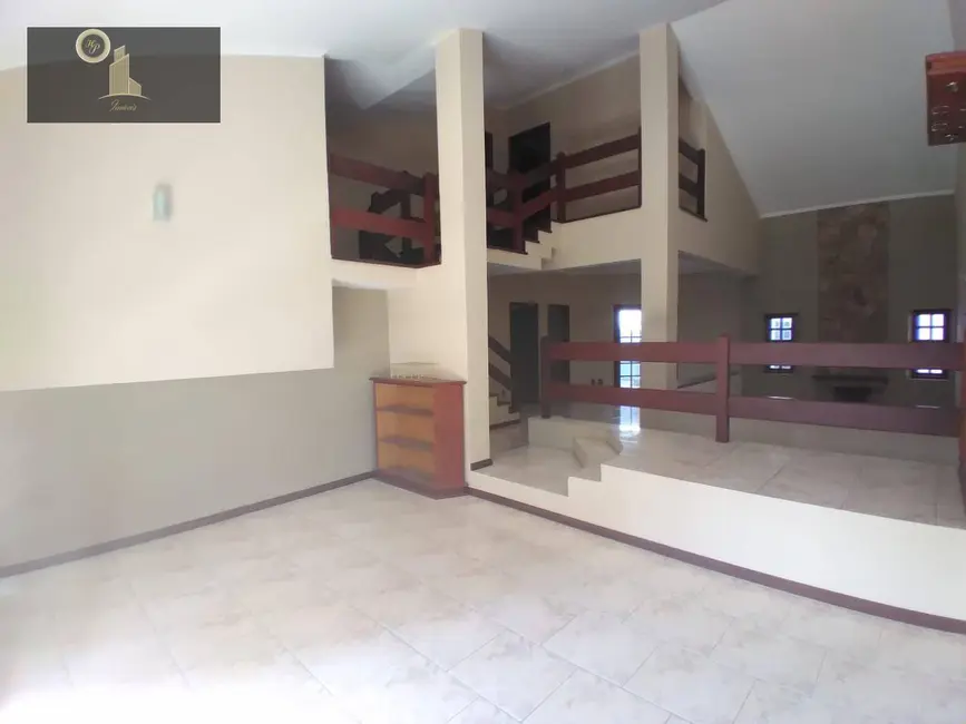 Casa de Condomínio com 3 quartos à venda, 800m2 em Valinhos - SP - imagem 8 Foto 8 de Casa de Condomínio com 3 quartos à venda, 800m2 em Valinhos - SP