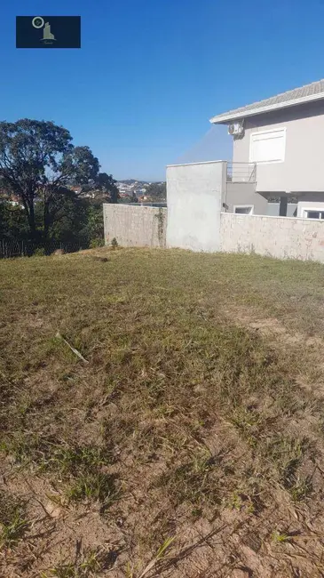 Foto 1 de Terreno / Lote à venda, 389m2 em Fazenda Santana, Valinhos - SP