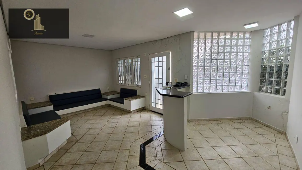 Casa com 1 quarto à venda, 256m2 em Vila Papelão, Valinhos - SP - imagem 3 Foto 3 de Casa com 1 quarto à venda, 256m2 em Vila Papelão, Valinhos - SP