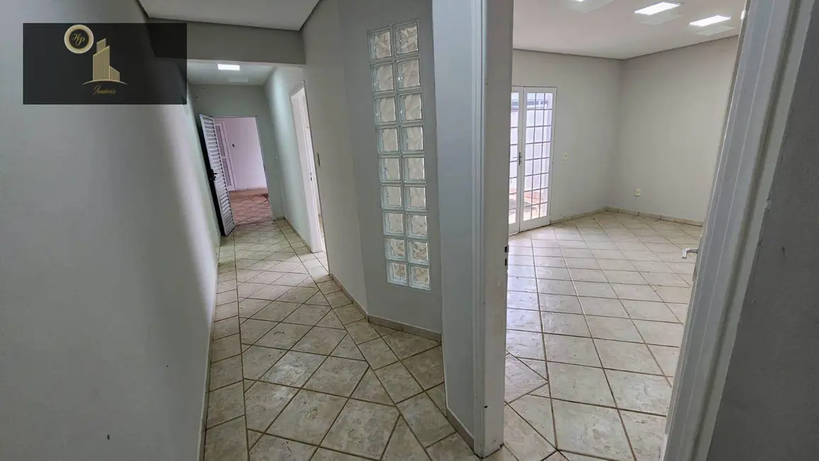 Casa com 1 quarto à venda, 256m2 em Vila Papelão, Valinhos - SP - imagem 9 Foto 9 de Casa com 1 quarto à venda, 256m2 em Vila Papelão, Valinhos - SP