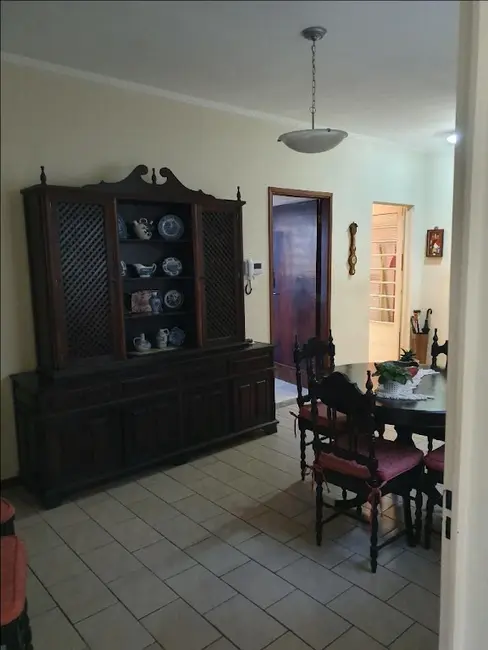 Casa com 3 quartos à venda, 214m2 em Nova Vinhedo, Vinhedo - SP - imagem 3 Foto 3 de Casa com 3 quartos à venda, 214m2 em Nova Vinhedo, Vinhedo - SP