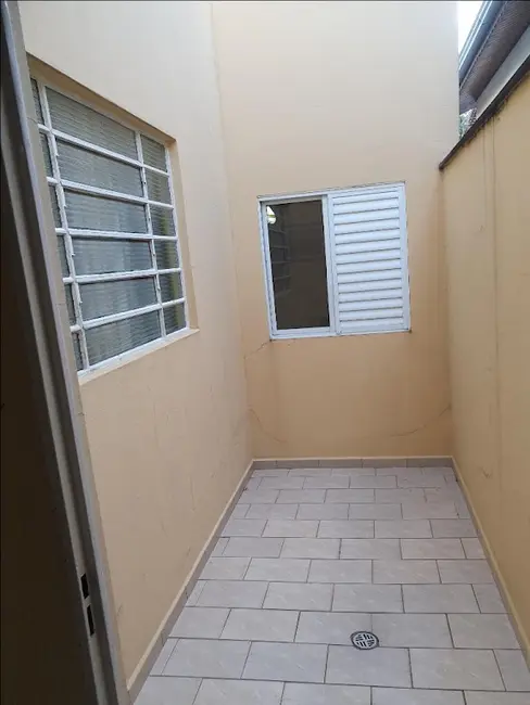 Casa com 3 quartos à venda, 214m2 em Nova Vinhedo, Vinhedo - SP - imagem 4 Foto 4 de Casa com 3 quartos à venda, 214m2 em Nova Vinhedo, Vinhedo - SP
