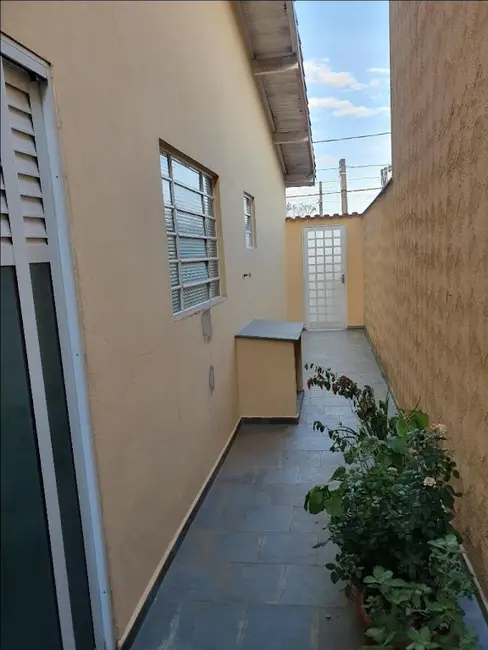 Casa com 3 quartos à venda, 214m2 em Nova Vinhedo, Vinhedo - SP - imagem 6 Foto 6 de Casa com 3 quartos à venda, 214m2 em Nova Vinhedo, Vinhedo - SP