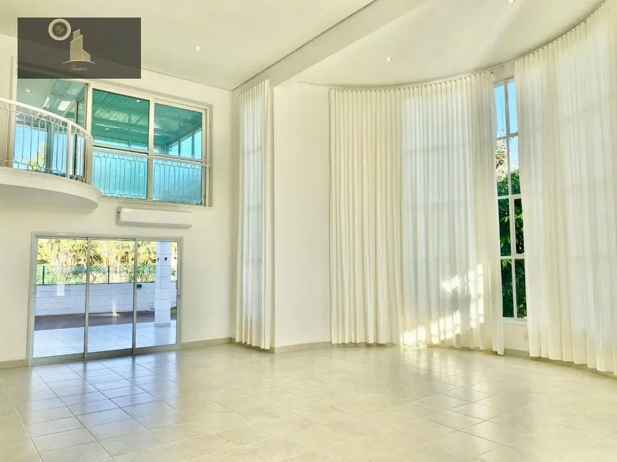 Casa de Condomínio com 4 quartos à venda e para alugar, 700m2 em Sítio Recreio dos Cafezais, Valinhos - SP - imagem 5 Foto 5 de Casa de Condomínio com 4 quartos à venda e para alugar, 700m2 em Sítio Recreio dos Cafezais, Valinhos - SP