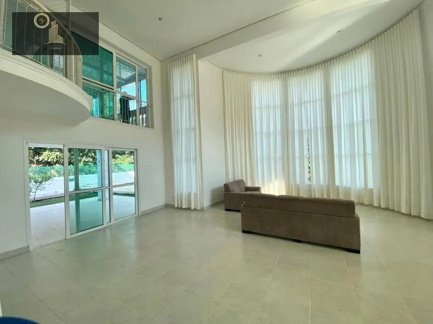 Casa de Condomínio com 4 quartos à venda e para alugar, 700m2 em Sítio Recreio dos Cafezais, Valinhos - SP - imagem 3 Foto 3 de Casa de Condomínio com 4 quartos à venda e para alugar, 700m2 em Sítio Recreio dos Cafezais, Valinhos - SP