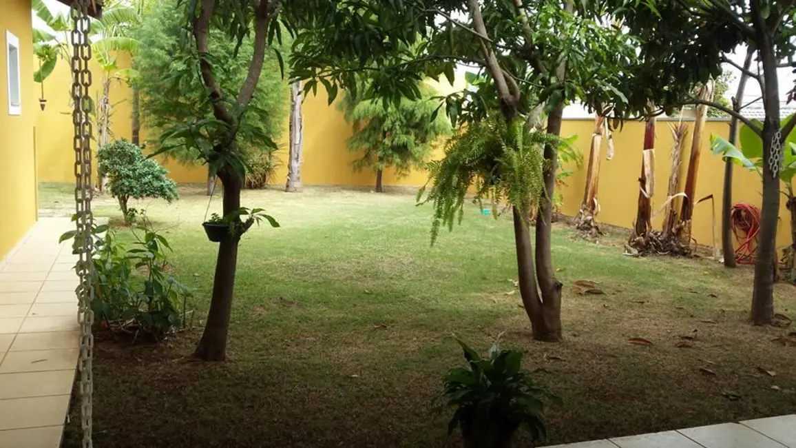 Casa de Condomínio com 3 quartos à venda, 600m2 em Centro, Vinhedo - SP - imagem 5 Foto 5 de Casa de Condomínio com 3 quartos à venda, 600m2 em Centro, Vinhedo - SP