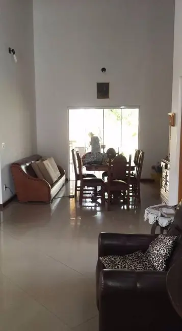 Foto 6 de Casa de Condomínio com 3 quartos à venda, 600m2 em Centro, Vinhedo - SP