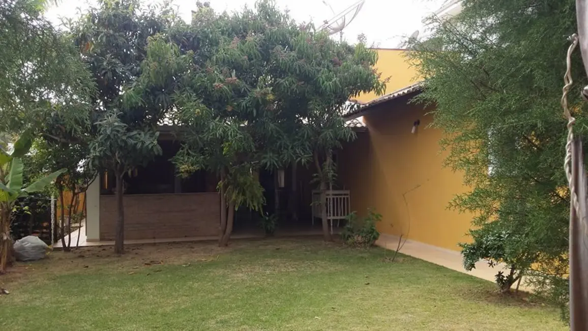 Foto 8 de Casa de Condomínio com 3 quartos à venda, 600m2 em Centro, Vinhedo - SP