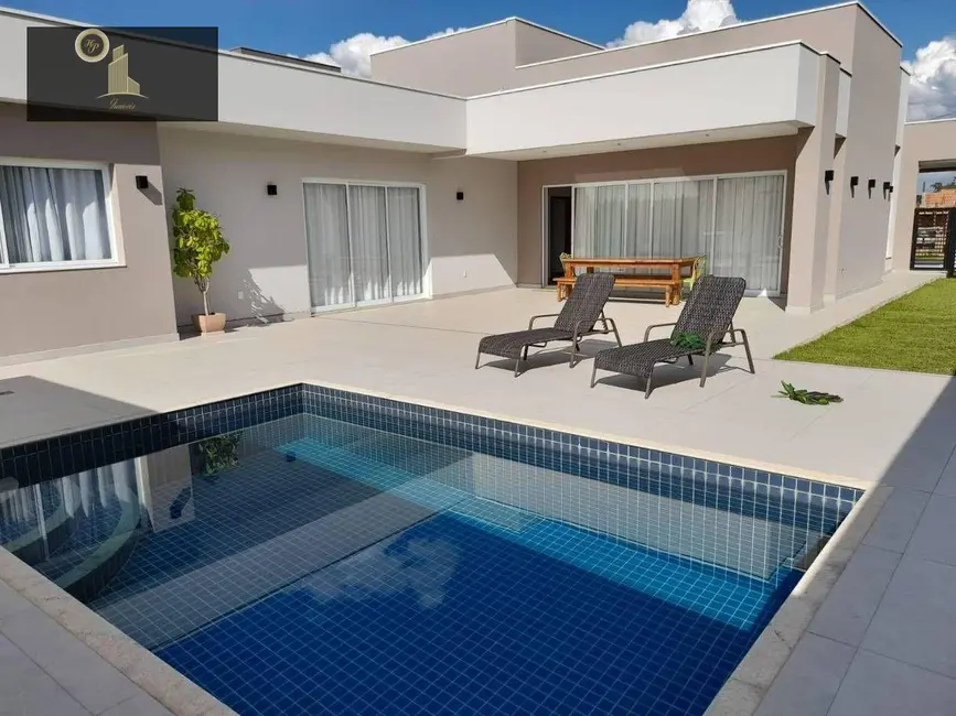 Foto 4 de Casa de Condomínio com 3 quartos à venda, 800m2 em Monte Alegre, Vinhedo - SP