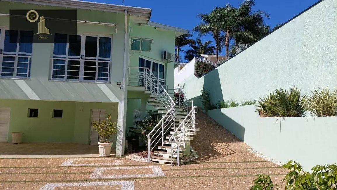 Foto 3 de Casa de Condomínio com 3 quartos à venda, 1000m2 em Marambaia, Vinhedo - SP